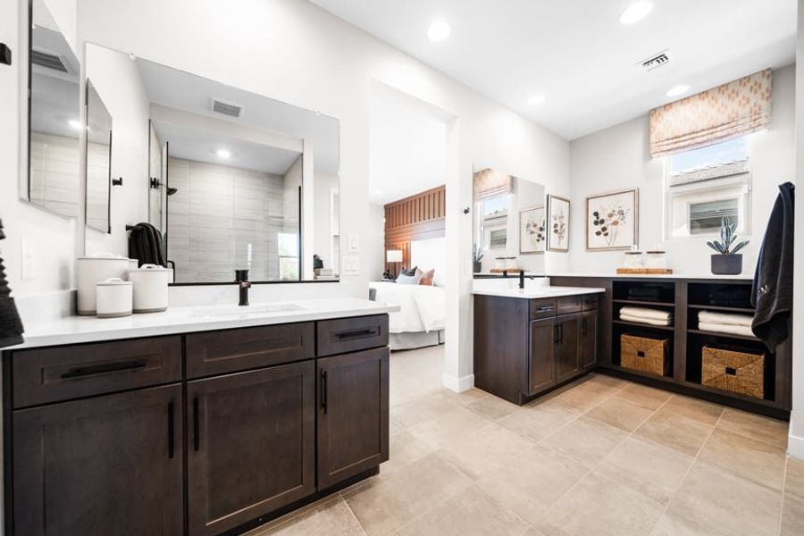 Representative furnished interior of a home built from the Havasupai by Taylor Morrison in Ovation at Meridian 55+, Queen Creek (Image 16). Representative furnished interior of a home built from the Havasupai by Taylor Morrison in Ovation at Meridian 55+, Queen Creek (Image 16).