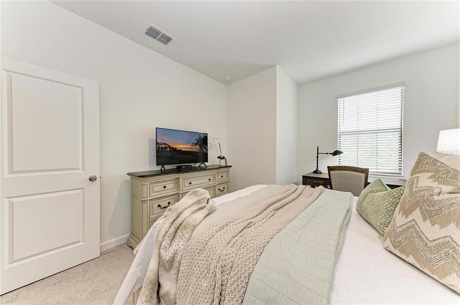 Furnished interior view inside a new home in , Lakewood Ranch (Image 11).