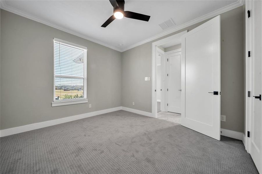 Spacious, unfurnished interior of a new home in , Athens (Image 14).