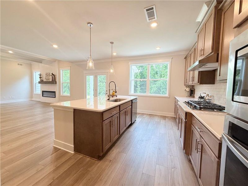 Furnished interior view inside a new home in Ponderosa Farms Reserve, Gainesville (Image 10).