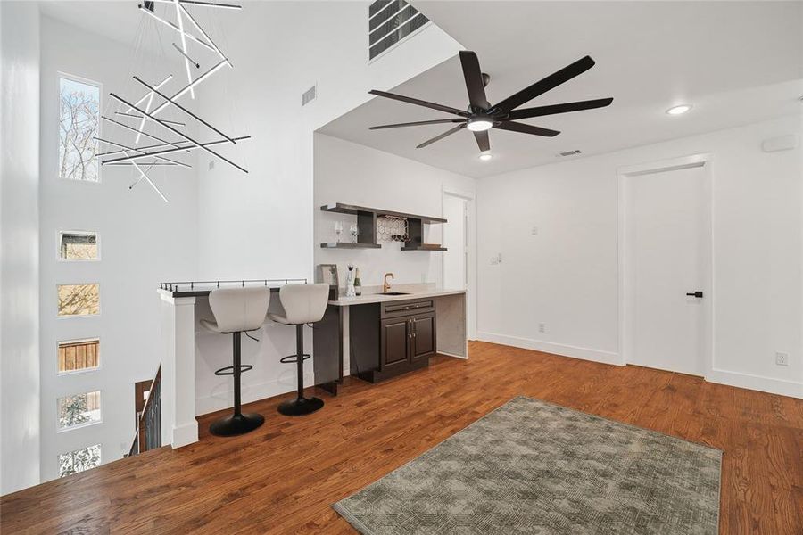 Furnished interior view inside a new home in , Dallas (Image 15). Furnished interior view inside a new home in , Dallas (Image 15).