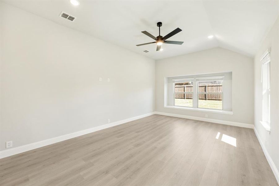 Spacious, unfurnished interior of a new home in Ridge Ranch Classic 50, Mesquite (Image 28). Spacious, unfurnished interior of a new home in Ridge Ranch Classic 50, Mesquite (Image 28).