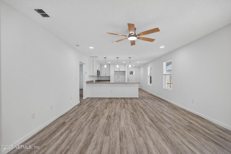 Spacious, unfurnished interior of a new home in , Jacksonville (Image 35). Spacious, unfurnished interior of a new home in , Jacksonville (Image 35).