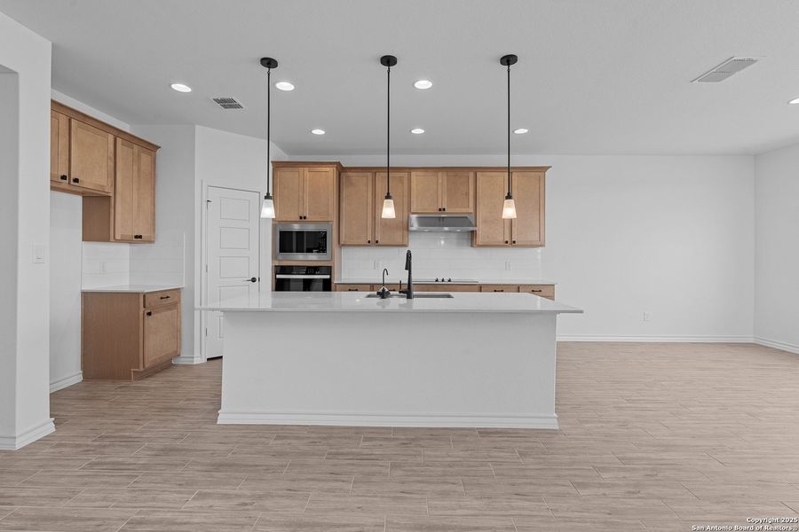Furnished interior view inside a new home in Lily Springs, Seguin (Image 2).