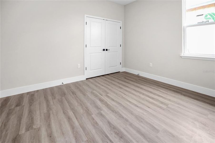 Spacious, unfurnished interior of a new home in , Kissimmee (Image 18).