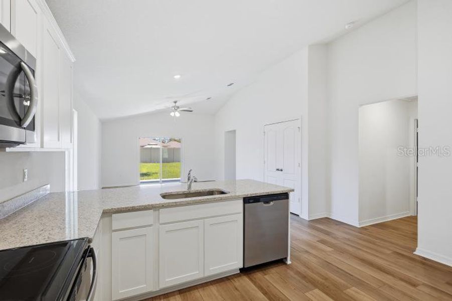 Furnished interior view inside a new home in Palm Coast, Palm Coast (Image 14).