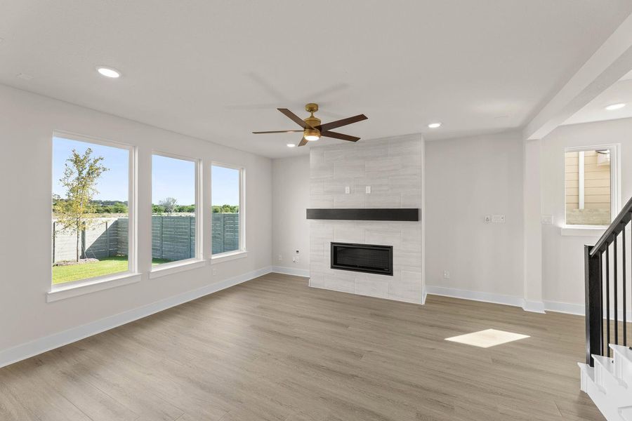 Spacious, unfurnished interior of a new home in Cottage Collection at Harvest, Argyle (Image 19).