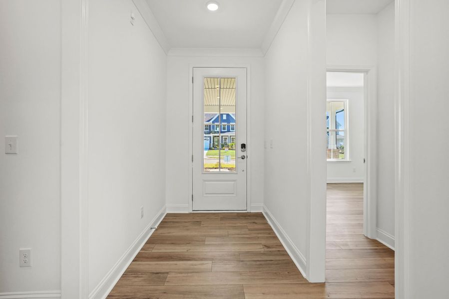 Spacious, unfurnished interior of a new home in Kinsdale, Lancaster (Image 107).