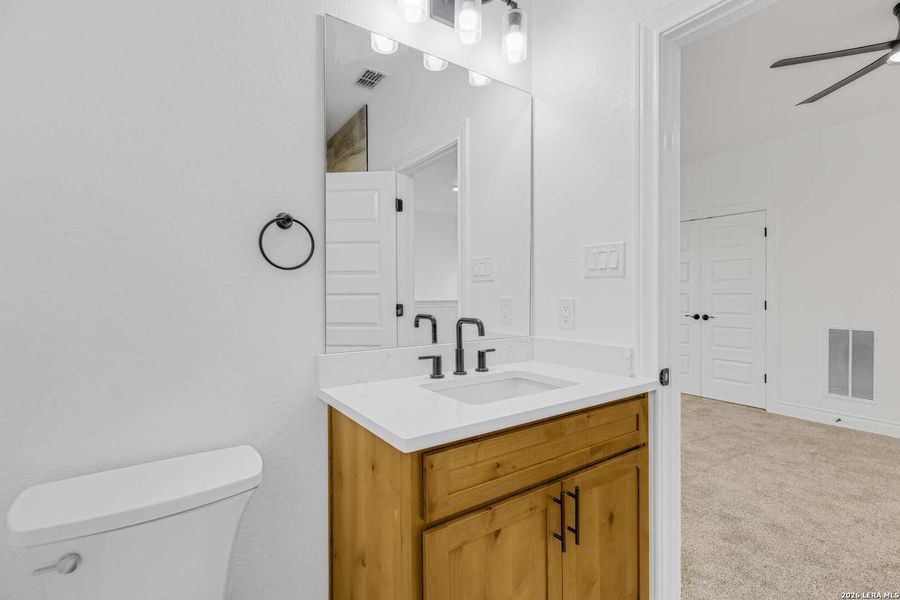 Furnished interior view inside a new home in , Bandera (Image 5).