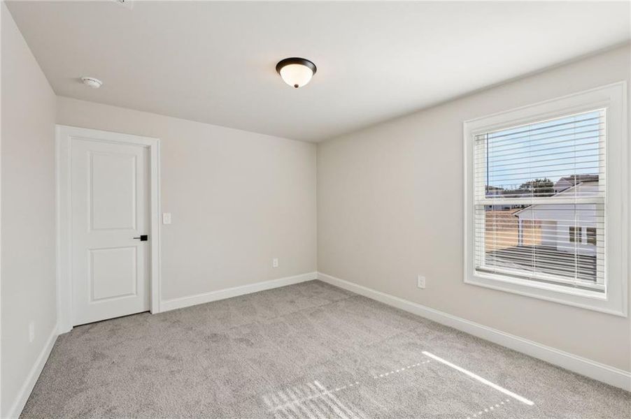 Spacious, unfurnished interior of a new home in River Pointe, Monroe (Image 42).