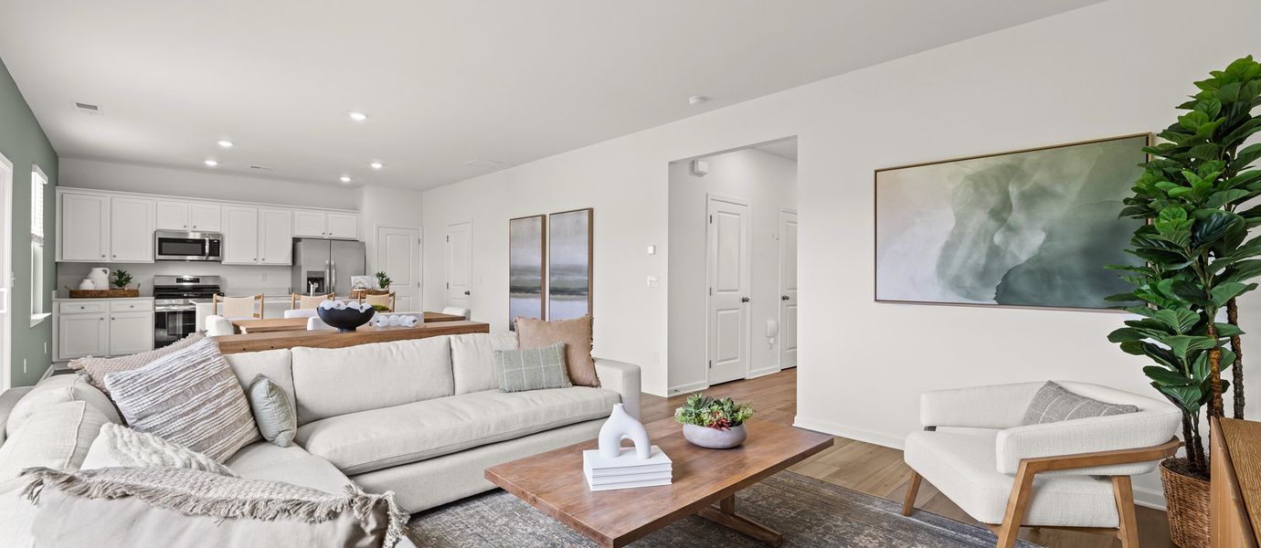 Parker Core N103 Charleston Great 3of3 F1 Base2 hero 060625