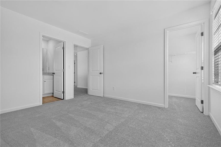 Spacious, unfurnished interior of a new home in Apalachee Hills, Bethlehem (Image 27).