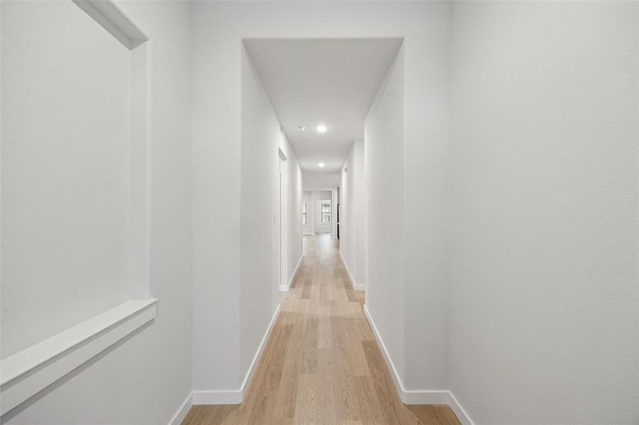 Spacious, unfurnished interior of a new home in , Lavon (Image 28).