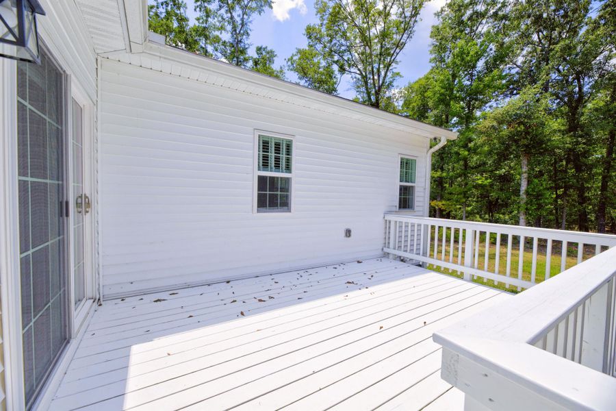 Exterior details and patio area of a home in , Elloree (Image 26).