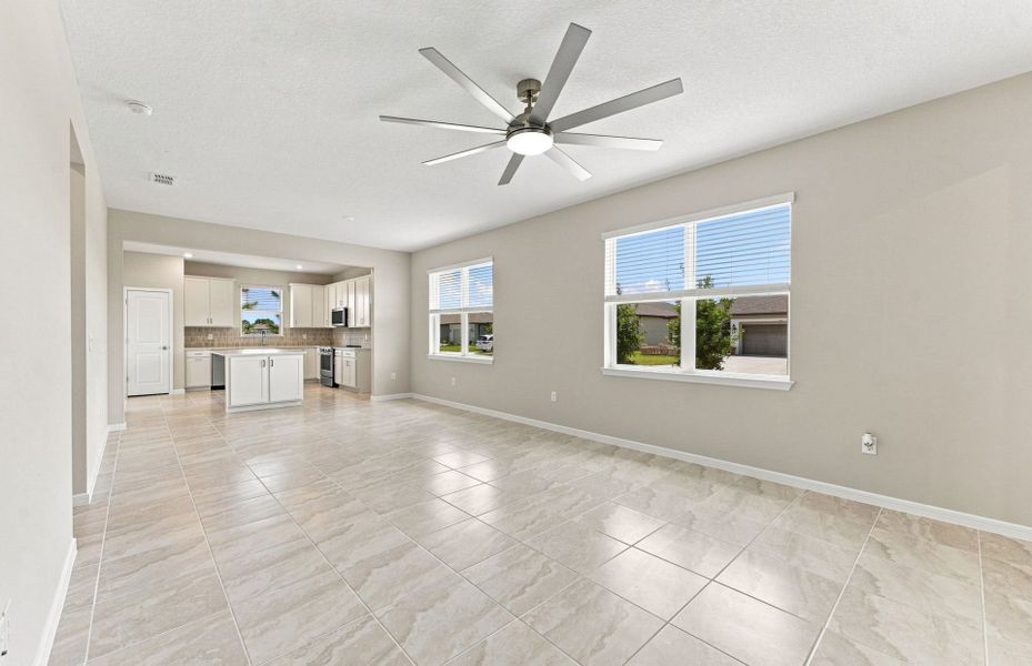 Spacious, unfurnished interior of a new home in Del Webb Stone Creek, Ocala (Image 13). Spacious, unfurnished interior of a new home in Del Webb Stone Creek, Ocala (Image 13).