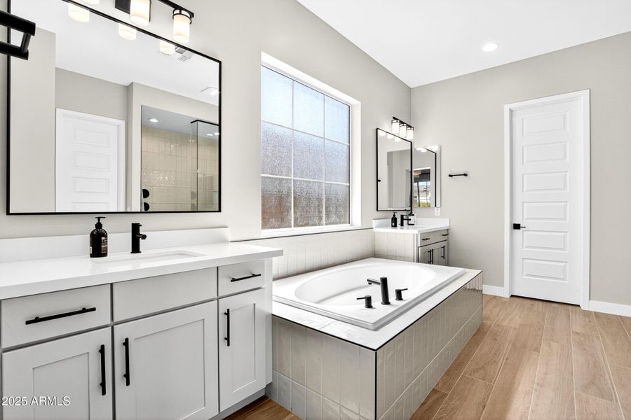 61_033_097_a4m_nk 61_033_097_a4m_nk