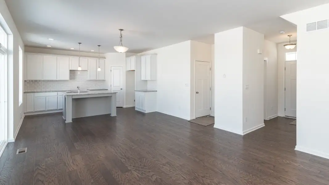 Representative unfurnished interior of a home built from the The Eaton by Norfolk Homes in Offsite Builds Southern Michigan, Ann Arbor (Image 37).