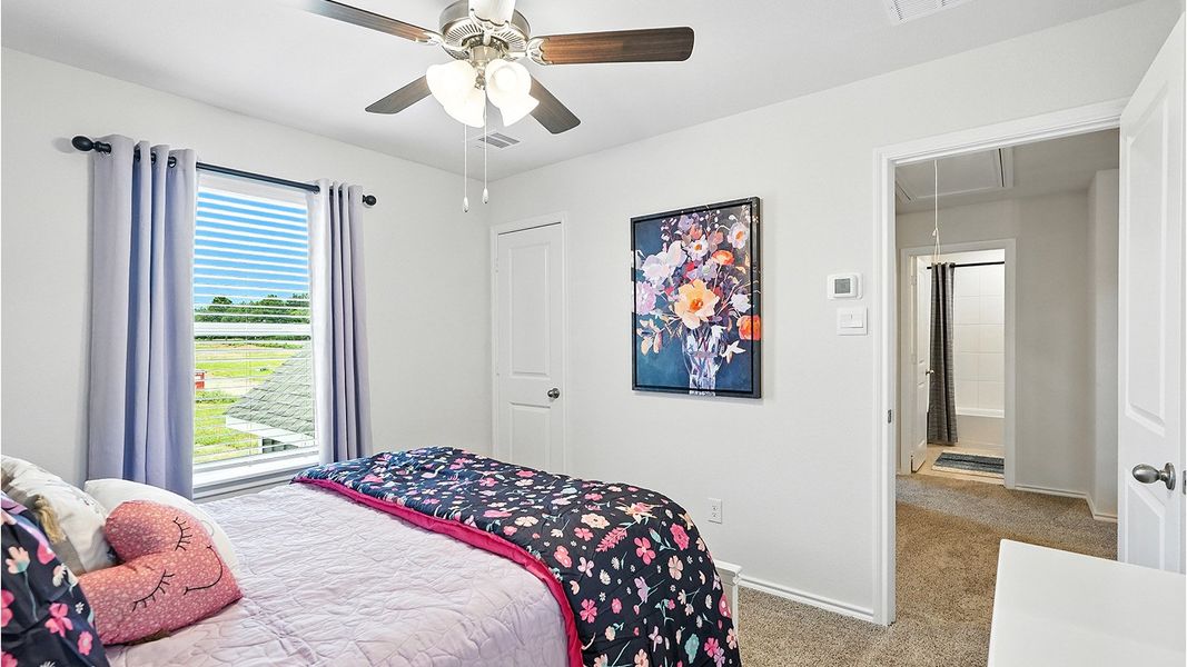 Representative furnished interior of a home built from the Naples by D.R. Horton in The Reserve at Timber Creek, Lindale (Image 32). Representative furnished interior of a home built from the Naples by D.R. Horton in The Reserve at Timber Creek, Lindale (Image 32).