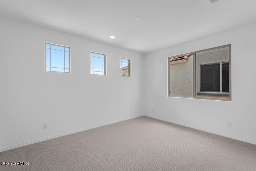 8825 W Vermont Avenue - Ready Now 8825 W Vermont Avenue - Ready Now