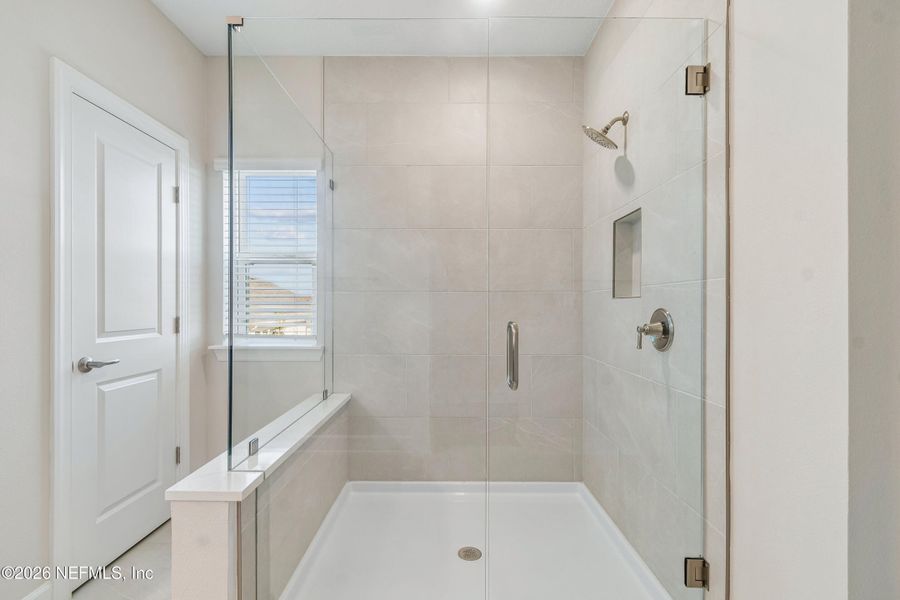 Furnished interior view inside a new home in Granville at eTown 38', Jacksonville (Image 9).