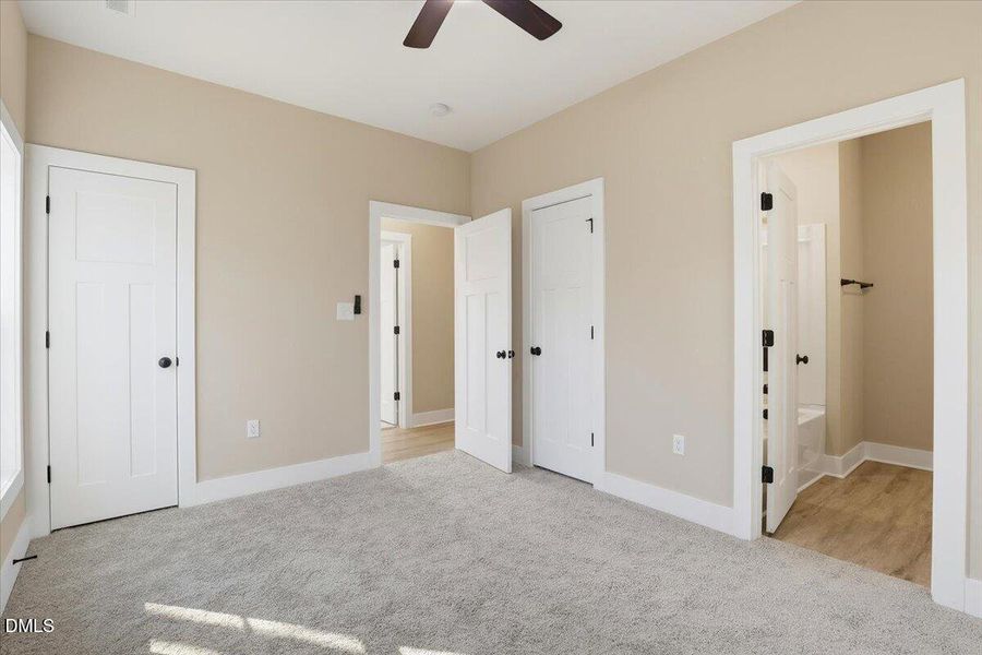 27-131 Dauphine St-27