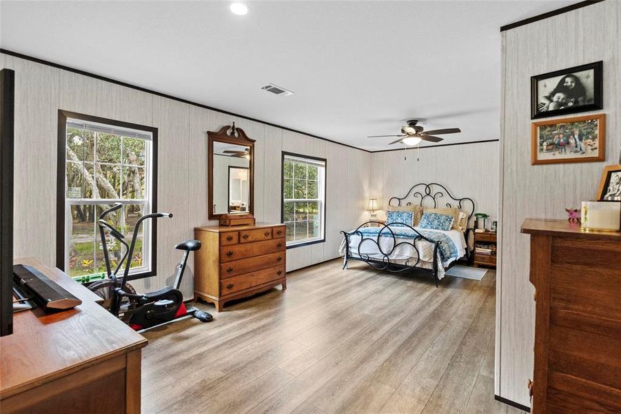 Furnished interior view inside a new home in , Okeechobee (Image 21).