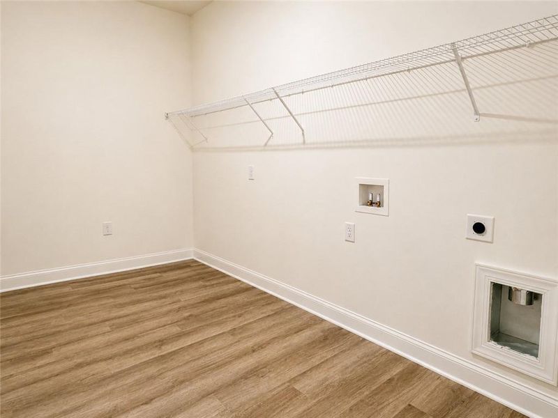 Spacious, unfurnished interior of a new home in , Powder Springs (Image 21). Spacious, unfurnished interior of a new home in , Powder Springs (Image 21).
