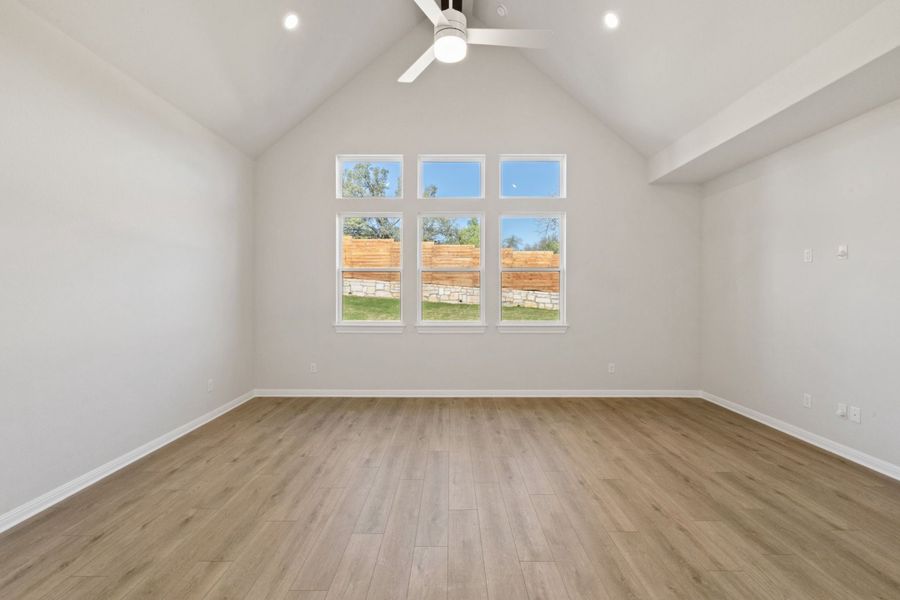 Representative unfurnished interior of a home built from the Ashlyn by Ashton Woods in Provence, Austin (Image 37).