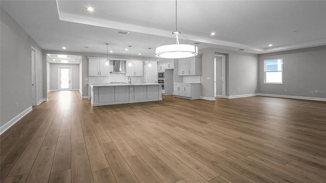 Spacious, unfurnished interior of a new home in Cresswind at Hammock Oaks, Lady Lake (Image 22). Spacious, unfurnished interior of a new home in Cresswind at Hammock Oaks, Lady Lake (Image 22).