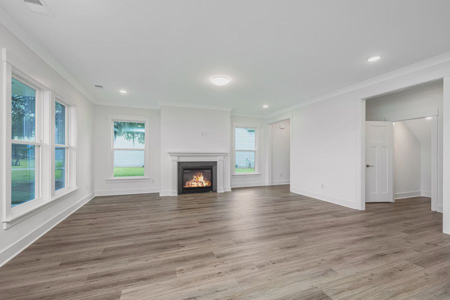 Spacious, unfurnished interior of a new home in Timothy Lakes, Ridgeville (Image 7). Spacious, unfurnished interior of a new home in Timothy Lakes, Ridgeville (Image 7).