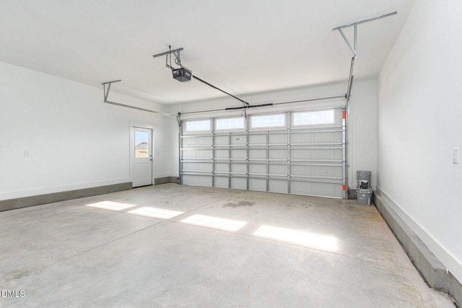 032_kv0a1259-edit_770