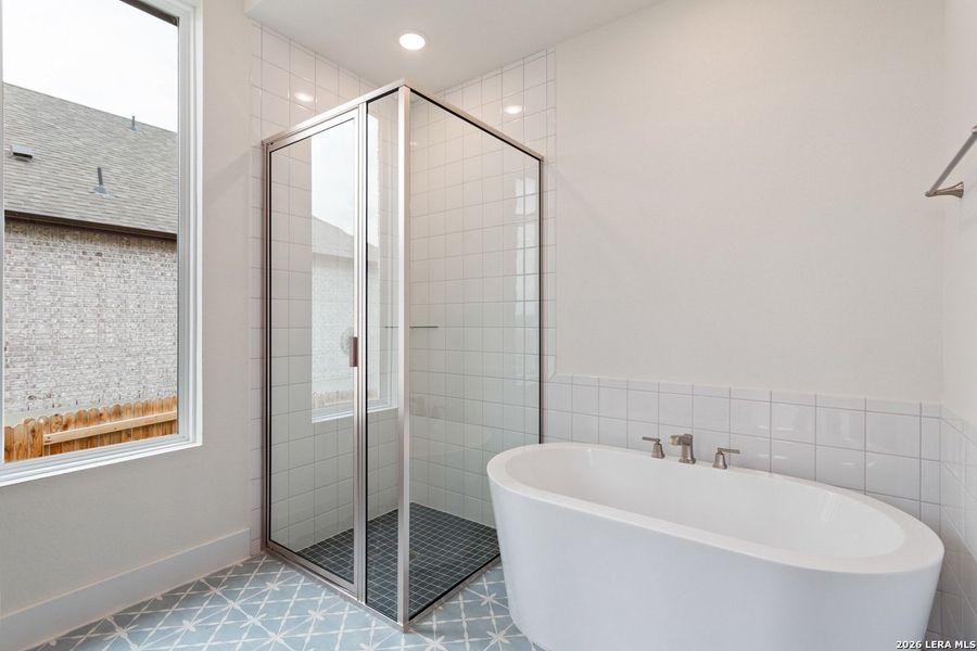 Furnished interior view inside a new home in Homestead, Schertz (Image 7).