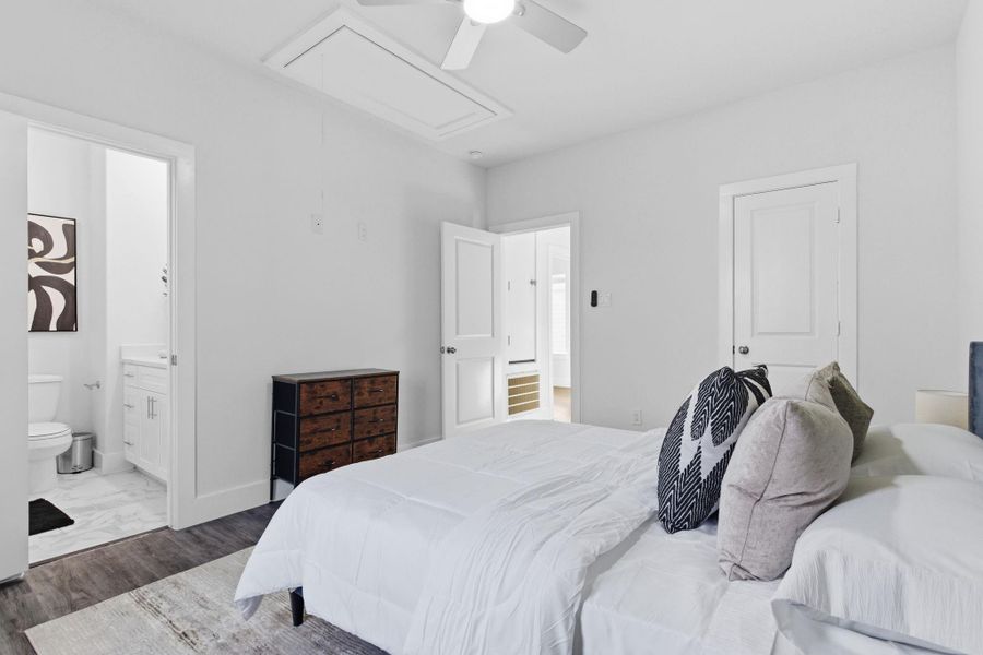 Furnished interior view inside a new home in , Houston (Image 7).