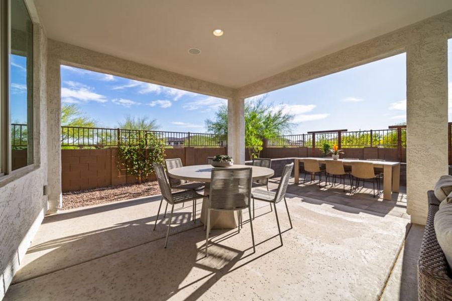 Representative furnished interior of a home built from the Sunrise by Taylor Morrison in Ovation at Meridian 55+, Queen Creek (Image 30).