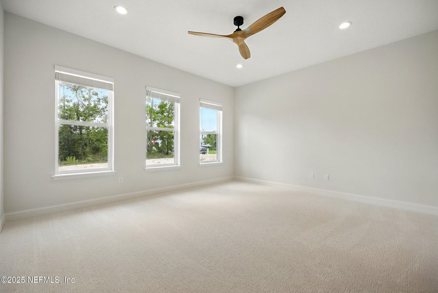 Spacious, unfurnished interior of a new home in Courtney Oaks in SilverLeaf, St. Augustine (Image 29). Spacious, unfurnished interior of a new home in Courtney Oaks in SilverLeaf, St. Augustine (Image 29).