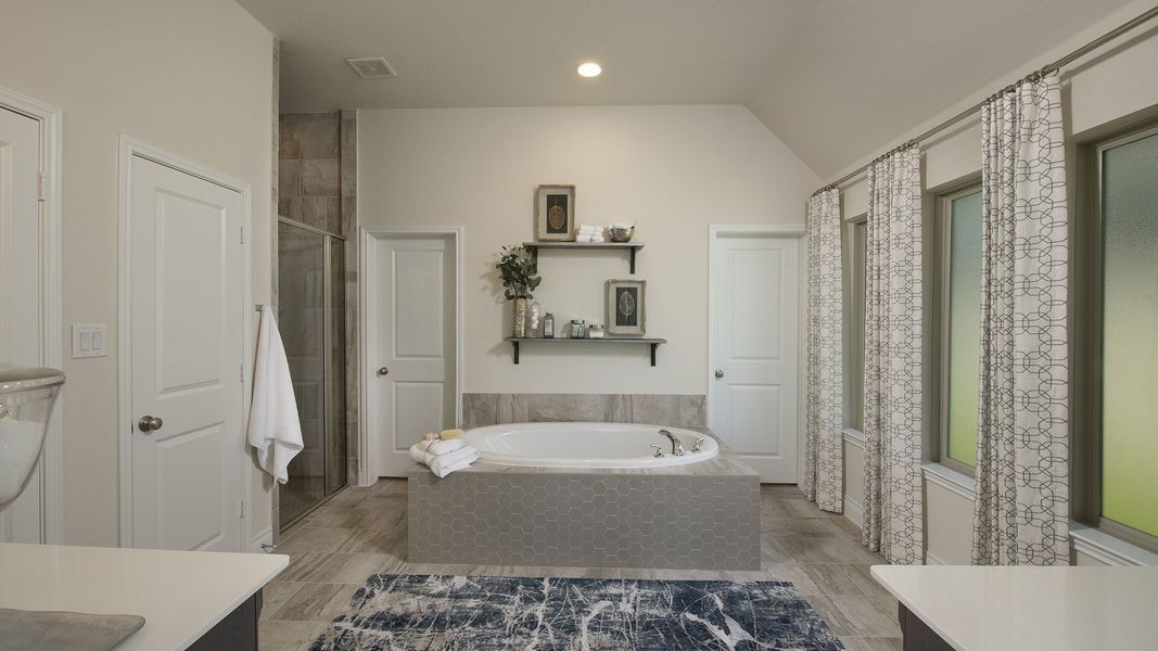 Furnished interior view inside a new home in Candela, Richmond (Image 90).