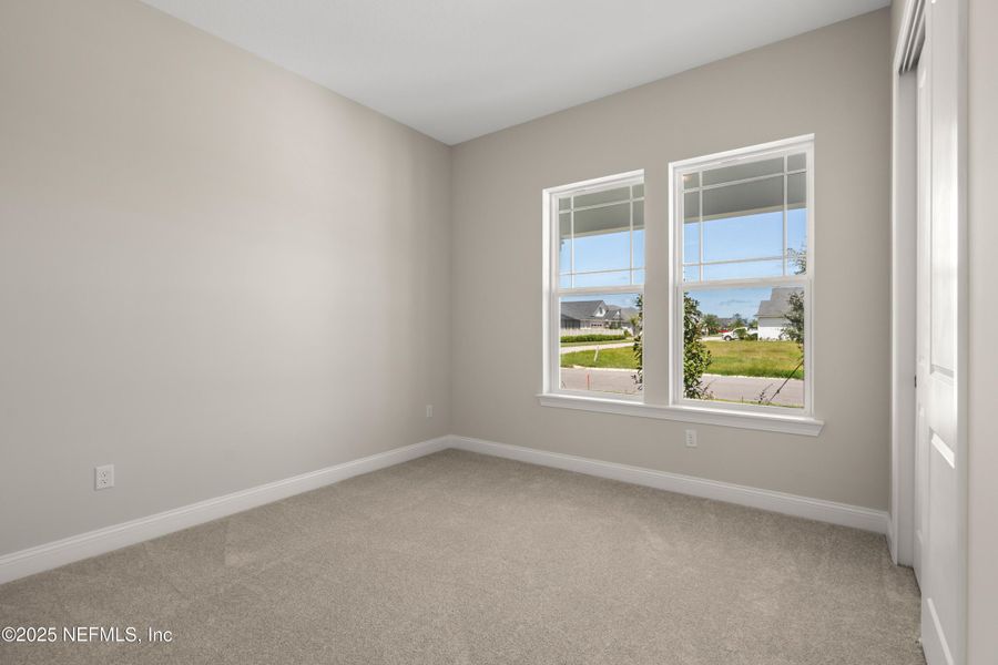 Spacious, unfurnished interior of a new home in Madeira, St. Augustine (Image 30).