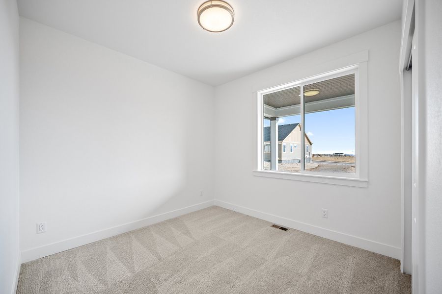 Spacious, unfurnished interior of a new home in Jackson Creek, Monument (Image 29).