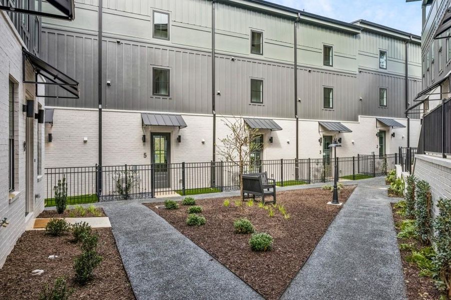 Exterior details and patio area of a home in , Atlanta (Image 25).
