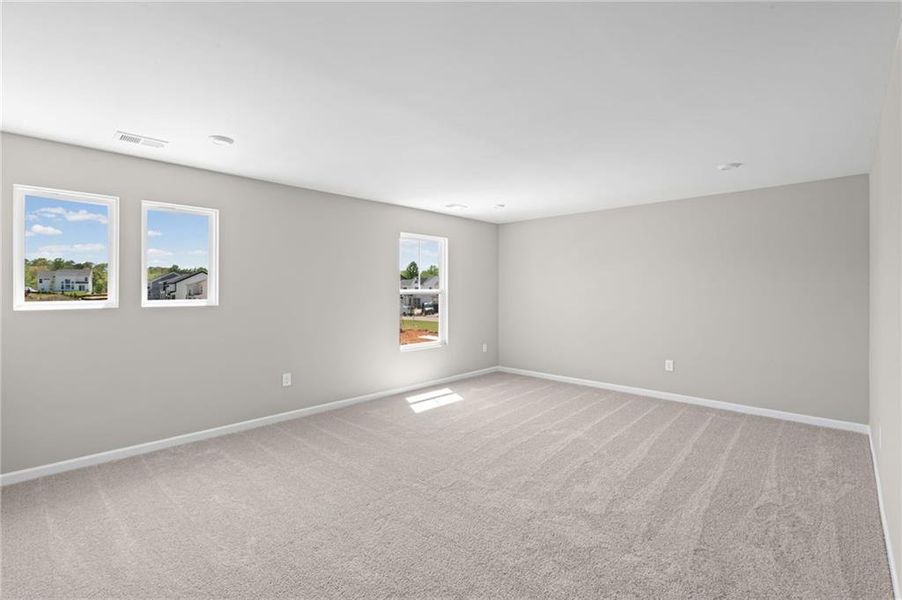 Spacious, unfurnished interior of a new home in Twin Lakes, Hoschton (Image 22).