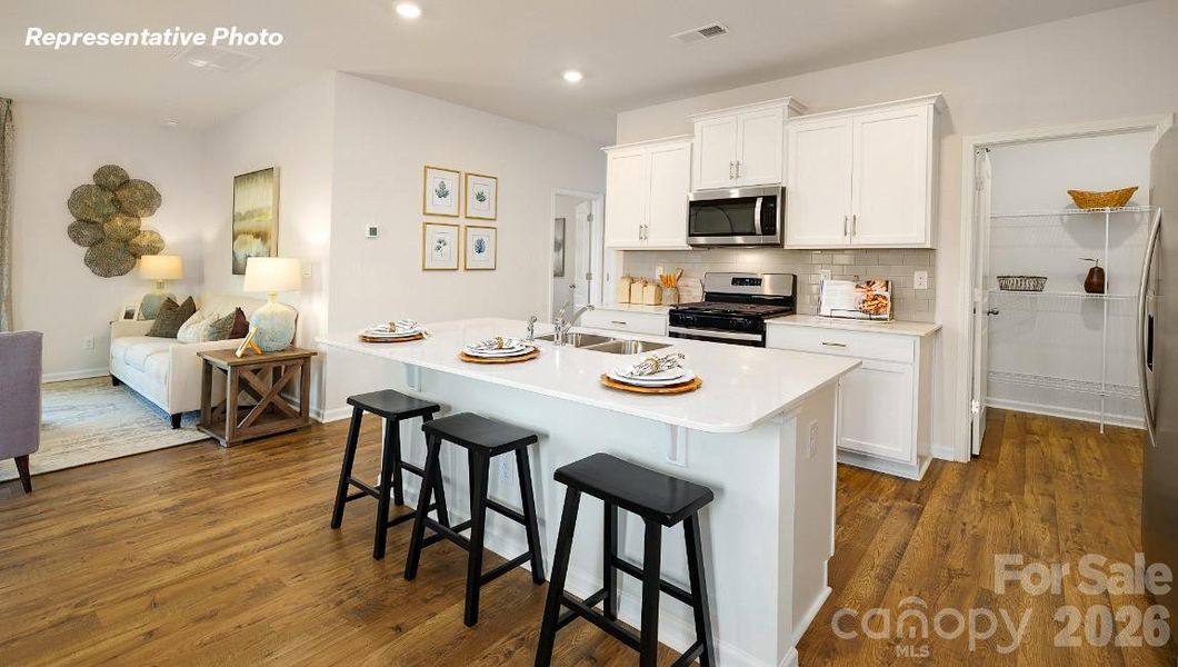 Furnished interior view inside a new home in Stanton, Richburg (Image 21).