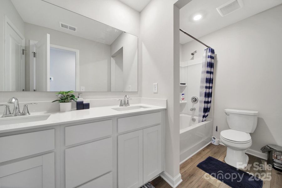 Furnished interior view inside a new home in , Edgemoor (Image 16). Furnished interior view inside a new home in , Edgemoor (Image 16).