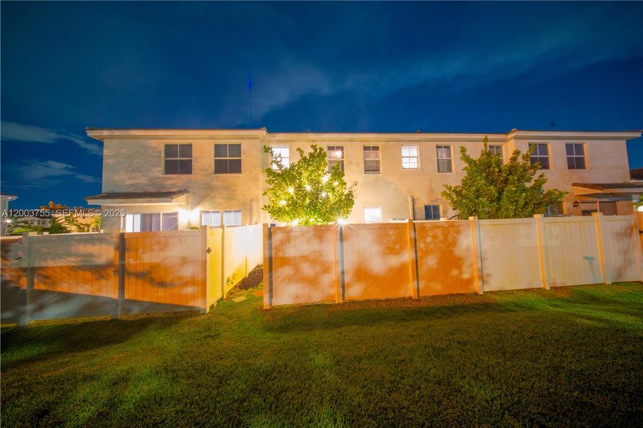 Exterior details and patio area of a home in , Pembroke Pines (Image 29).