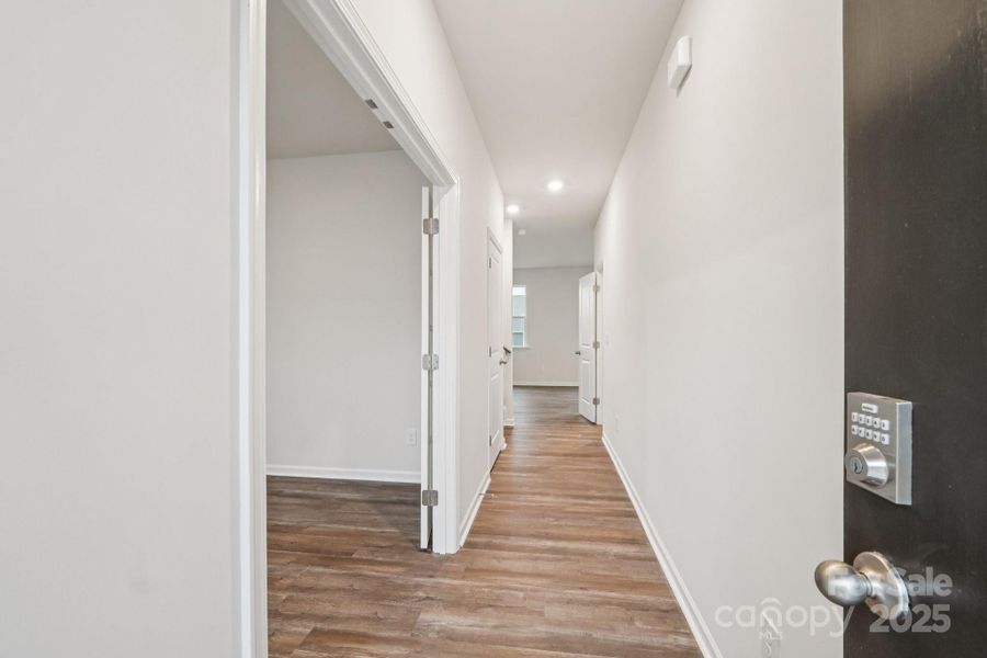 Spacious, unfurnished interior of a new home in Laurelbrook, Sherrills Ford (Image 19).