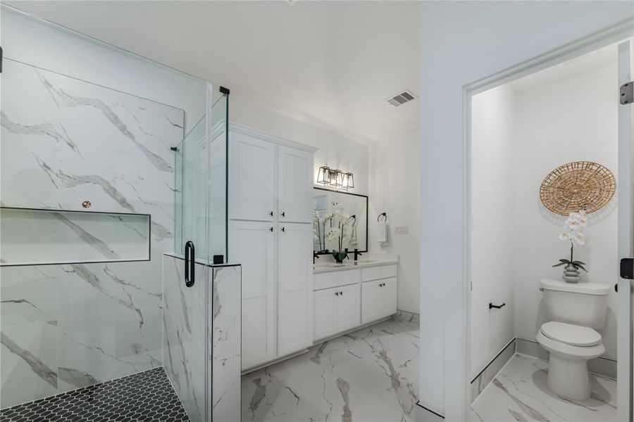 Furnished interior view inside a new home in , Houston (Image 27). Furnished interior view inside a new home in , Houston (Image 27).