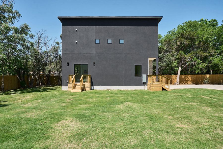 Image 21 of a home in .