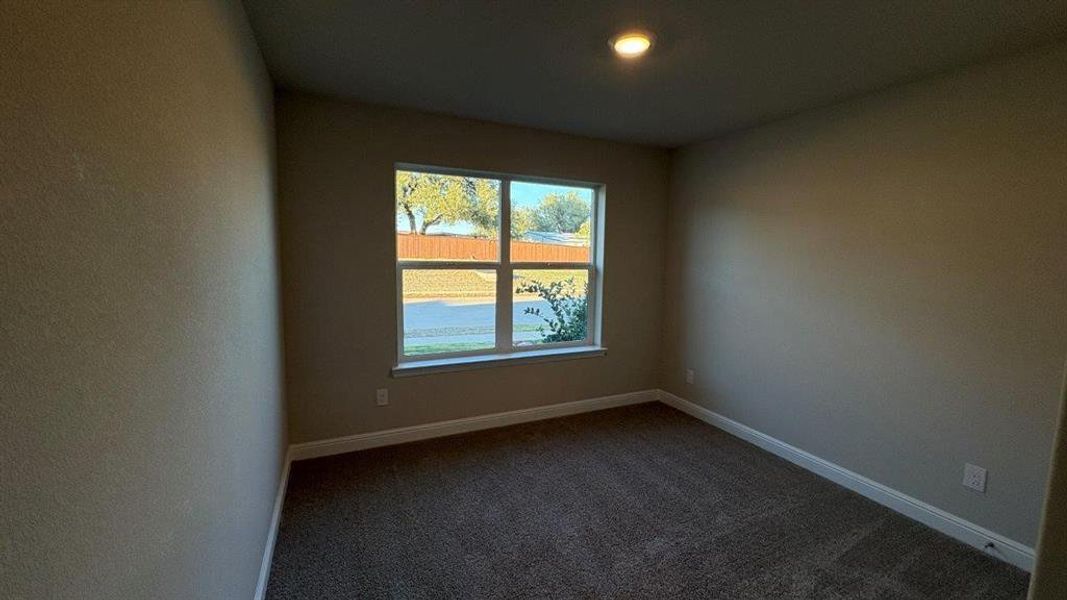 Spacious, unfurnished interior of a new home in Sandstone Estates, Granbury (Image 14). Spacious, unfurnished interior of a new home in Sandstone Estates, Granbury (Image 14).