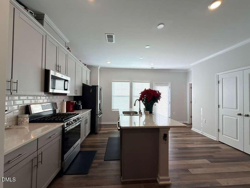 WhatsApp Image 2025-12-12 at 5.35.02 PM