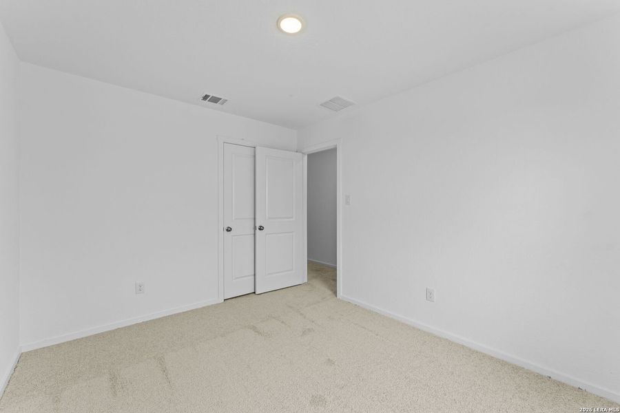 Spacious, unfurnished interior of a new home in Waterwheel, San Antonio (Image 31).