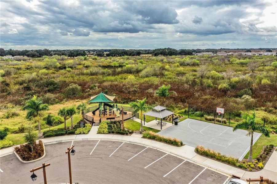 Community amenities in , Plant City (Image 73).